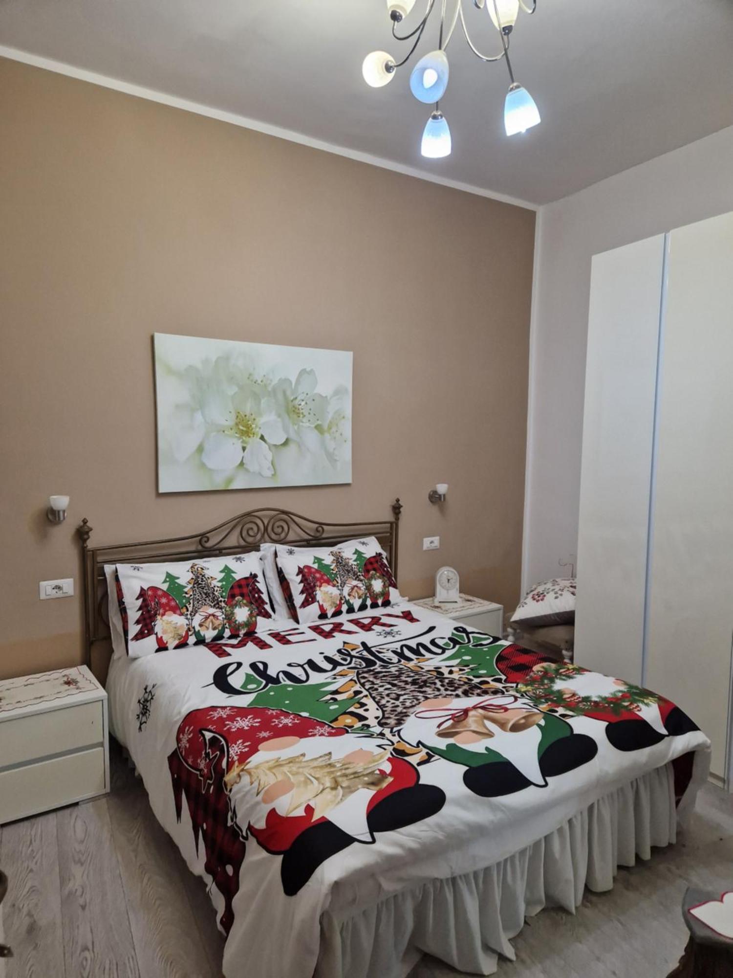 Affittacamere Cecco Rooms ราเวลโล ภายนอก รูปภาพ