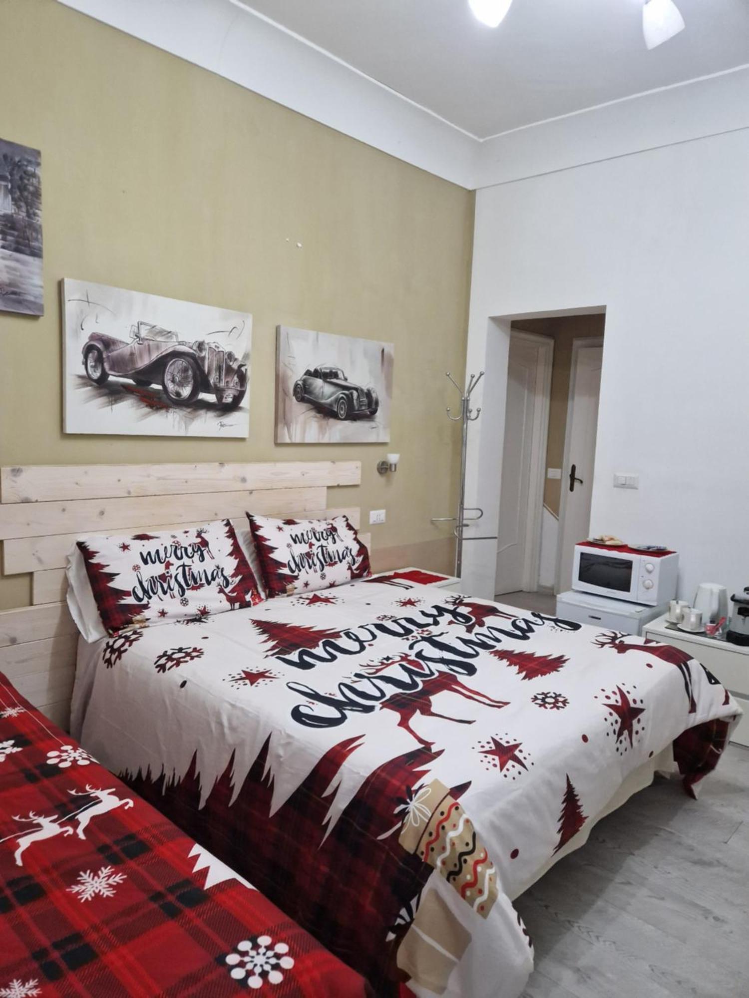 Affittacamere Cecco Rooms ราเวลโล ภายนอก รูปภาพ